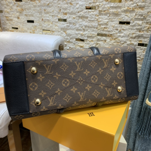 LV SOUFFLOT 36CM MM BLACK - Default Title