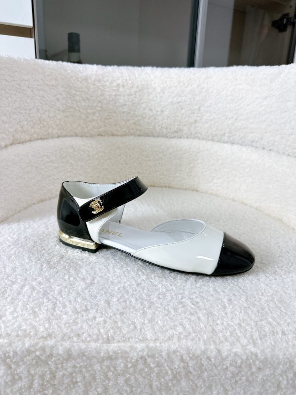Chanel White Calfskin Flats